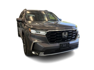 2025 Honda Pilot in Mississauga, Ontario