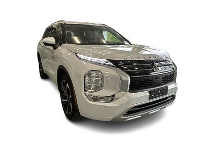 2024 Mitsubishi Outlander Plug-In Hybrid in Mississauga, Ontario
