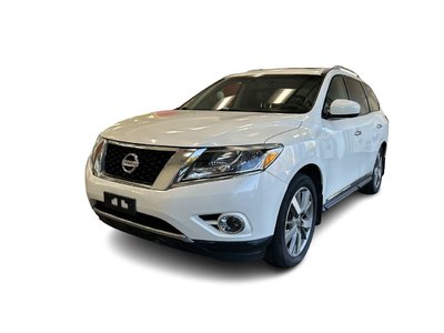2015 Nissan Pathfinder in Mississauga, Ontario