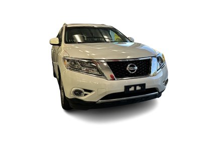 2015 Nissan Pathfinder in Mississauga, Ontario