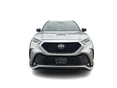 2021 Toyota Highlander in Mississauga, Ontario