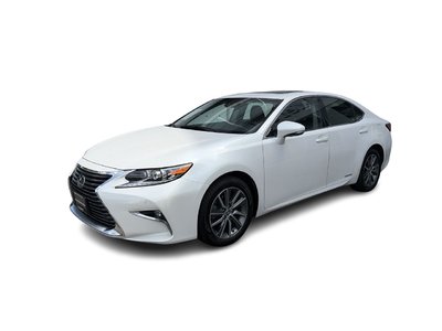 Lexus ES300h  2017 à Vancouver, Colombie-Britannique