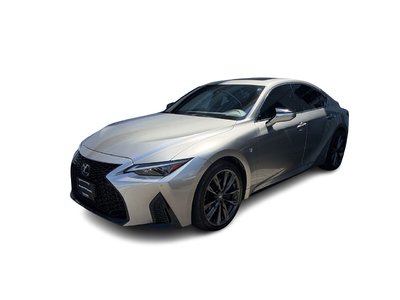 Lexus IS  2023 à Vancouver, Colombie-Britannique