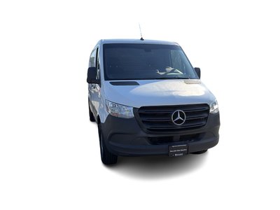 2021  Sprinter 2500 Cargo 144 (2) in North Vancouver, British Columbia