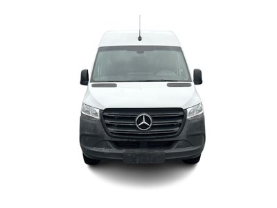 2020  Sprinter V6 2500 Cargo 144 in North Vancouver, British Columbia