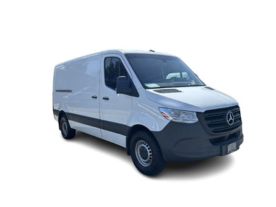 2022 Mercedes-Benz Sprinter V6 2500 Cargo 144 in Vancouver, British Columbia