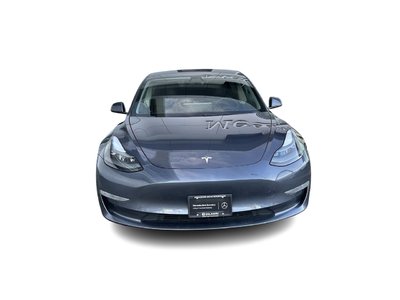 2022  Model 3 in North Vancouver, British Columbia