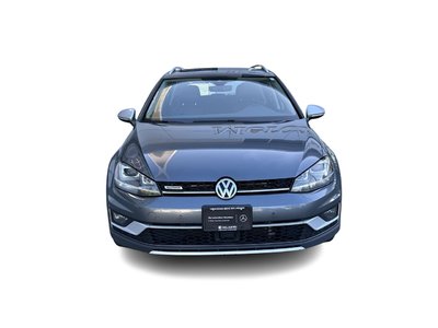 2017 Volkswagen GOLF ALLTRACK in Langley, British Columbia