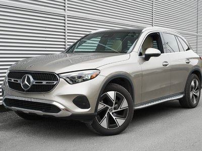 Mercedes-Benz GLC  2023