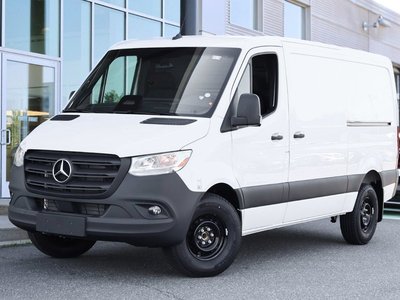 Mercedes-Benz Sprinter Cargo Van  2025