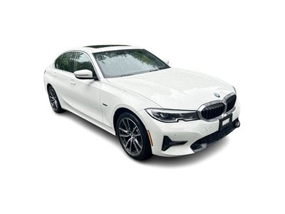 2022  330e in Vancouver, British Columbia