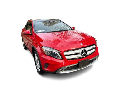 Mercedes-Benz GLA250  2015 à North Vancouver, Colombie-Britannique