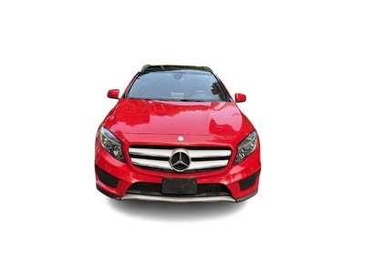 2016 Mercedes-Benz GLA250 in North Vancouver, British Columbia