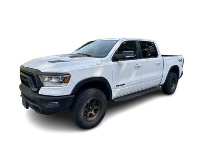 Ram RAM 1500 Classic Crew Cab 4x4 (DS)  2021 à North Vancouver, Colombie-Britannique