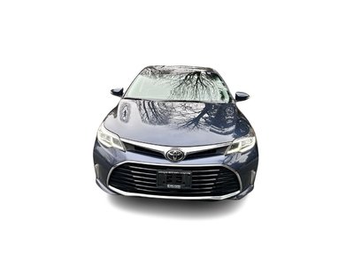 2017 Toyota Avalon in North Vancouver, British Columbia