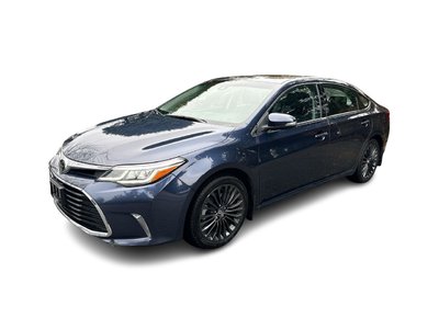 2017 Toyota Avalon in North Vancouver, British Columbia