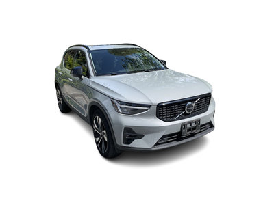 Volvo XC40  2024 à North Vancouver, Colombie-Britannique
