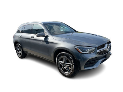 2022 Mercedes-Benz GLC300 in Richmond, British Columbia
