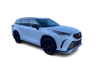 2024 Toyota Highlander in Vancouver, British Columbia