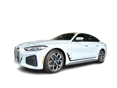 BMW i4  2022 à Vancouver, Colombie-Britannique