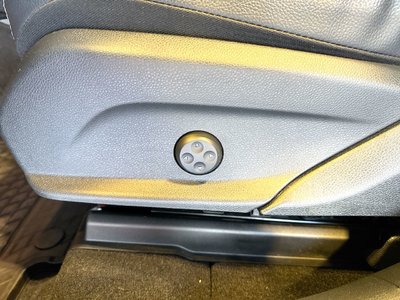 2022 Mercedes-Benz GLC300 in Vancouver, British Columbia