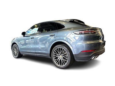 2020 Porsche Cayenne in Vancouver, British Columbia