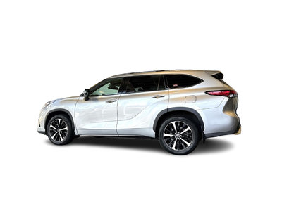 2021 Toyota Highlander in Vancouver, British Columbia