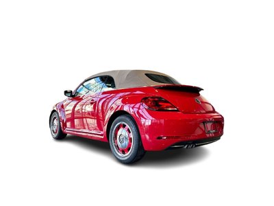 Volkswagen The Beetle Convertible  2018 à Vancouver, Colombie-Britannique