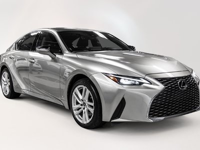 2022 Lexus IS in Dollard-des-Ormeaux, Quebec