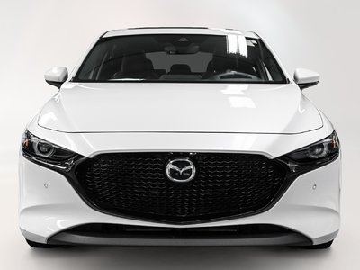 2021 Mazda 3 in Dollard-des-Ormeaux, Quebec
