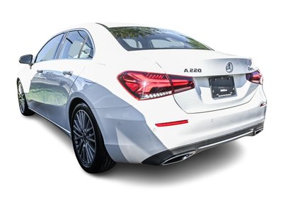 Mercedes-Benz A220  2022 à Dollard-des-Ormeaux, Québec