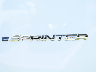 Mercedes-Benz ESprinter  2025 à Dollard-des-Ormeaux, Québec