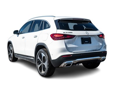 Mercedes-Benz GLA  2026 à Dollard-des-Ormeaux, Québec