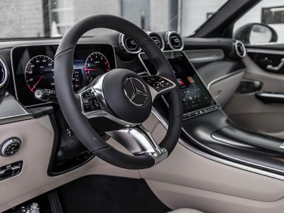 2026 Mercedes-Benz GLC in Dollard-des-Ormeaux, Quebec