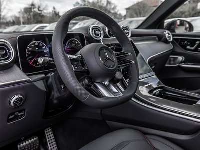 2026 Mercedes-Benz GLC in Dollard-des-Ormeaux, Quebec