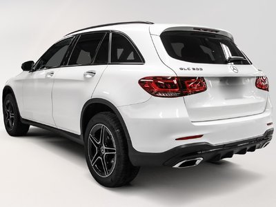 2022 Mercedes-Benz GLC300 in Dollard-des-Ormeaux, Quebec