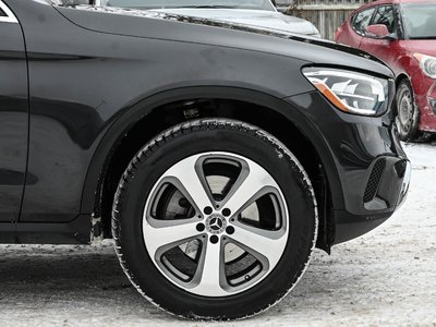 Mercedes-Benz GLC300  2022 à Dollard-des-Ormeaux, Québec