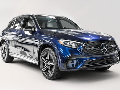 Mercedes-Benz GLC300  2023 à Dollard-des-Ormeaux, Québec
