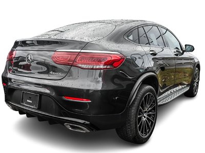 2023 Mercedes-Benz GLC300 in Dollard-des-Ormeaux, Quebec