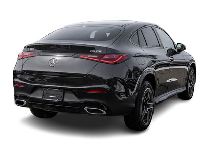 Mercedes-Benz GLC300  2024 à Dollard-des-Ormeaux, Québec