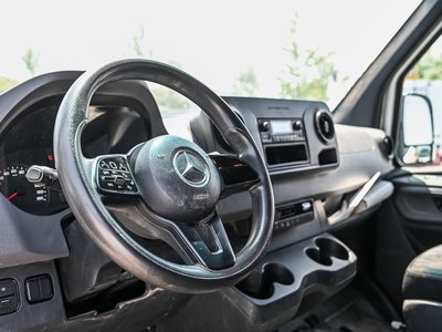 2019 Mercedes-Benz Sprinter V6 2500 Cargo 170 in Dollard-des-Ormeaux, Quebec