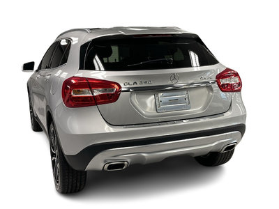 Mercedes-Benz GLA250  2016 à Dollard-des-Ormeaux, Québec