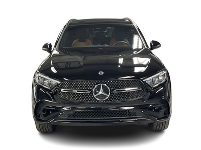 2023 Mercedes-Benz GLC300 in Dollard-des-Ormeaux, Quebec