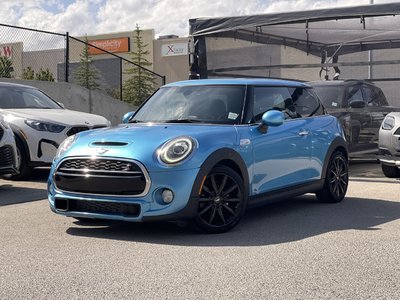 2019 MINI 3 Door in Calgary, Alberta
