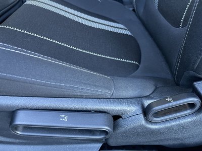 MINI 3 Door  2019 à Calgary, Alberta