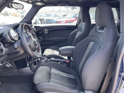 MINI 3 Door  2019 à Calgary, Alberta