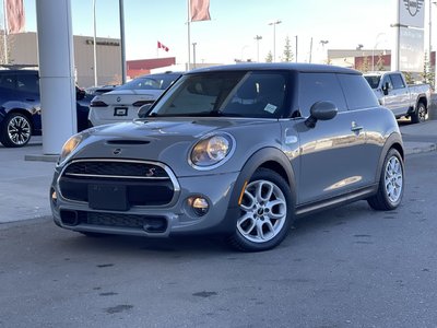 2019 MINI 3 Door in Calgary, Alberta