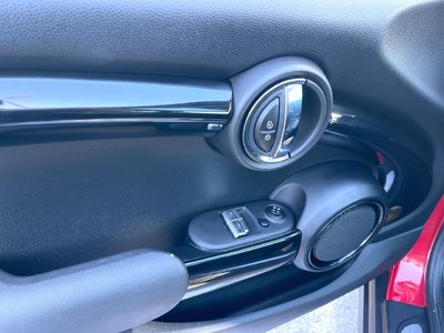 MINI 3 Door  2020 à Calgary, Alberta