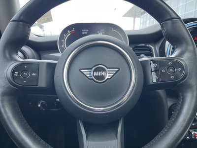 MINI 3 Door  2024 à Calgary, Alberta