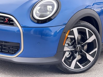 2025 MINI COOPER (3) in Calgary, Alberta
